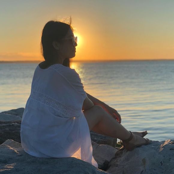 Meet your Posher, Qing - Picture 1 of 1